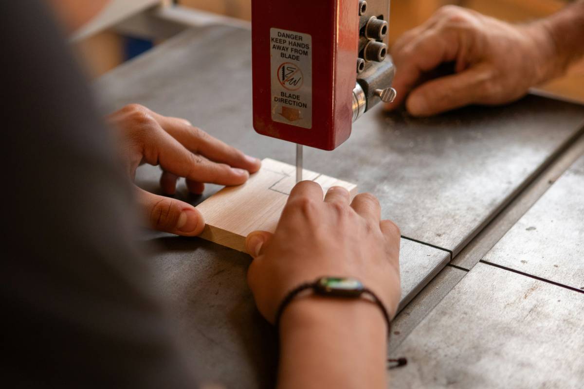 Saw for Woodworking for Beginners: 7 Proven Tips to Avoid Painful Mistakes